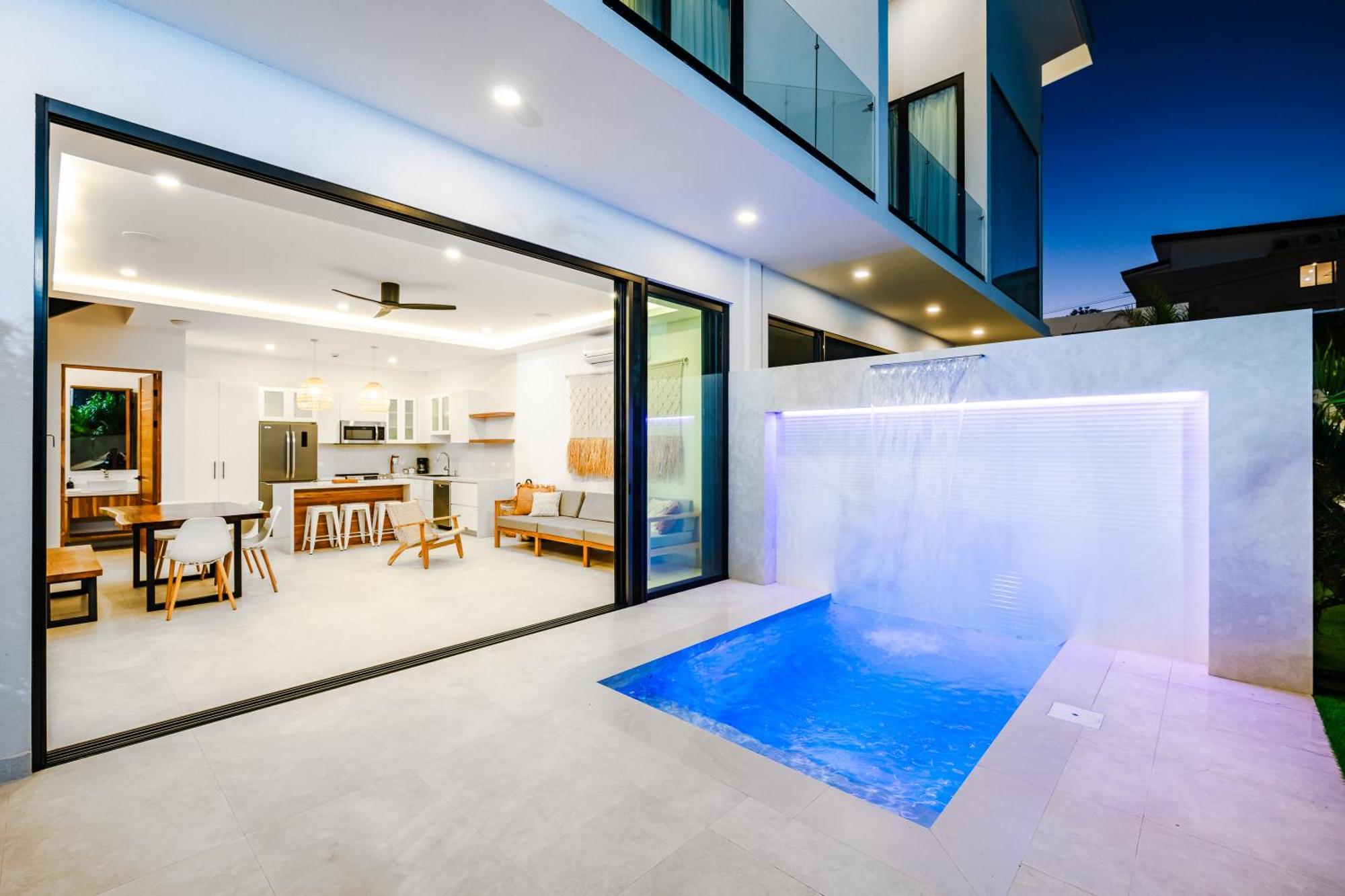 Mvillas Luxury Villas With Beach Club Access & Sauna 塔马林多 外观 照片