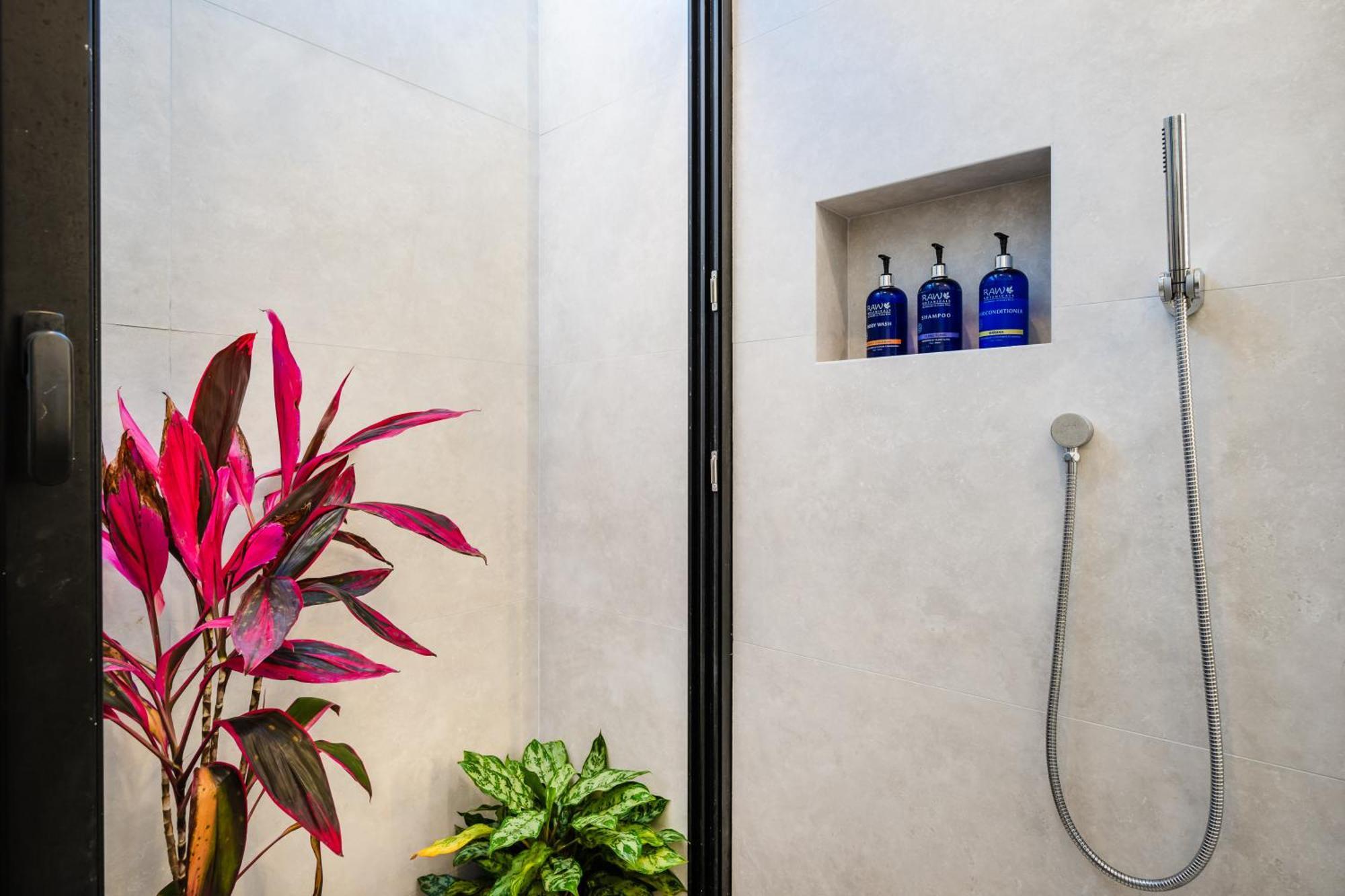 Mvillas Luxury Villas With Beach Club Access & Sauna 塔马林多 外观 照片