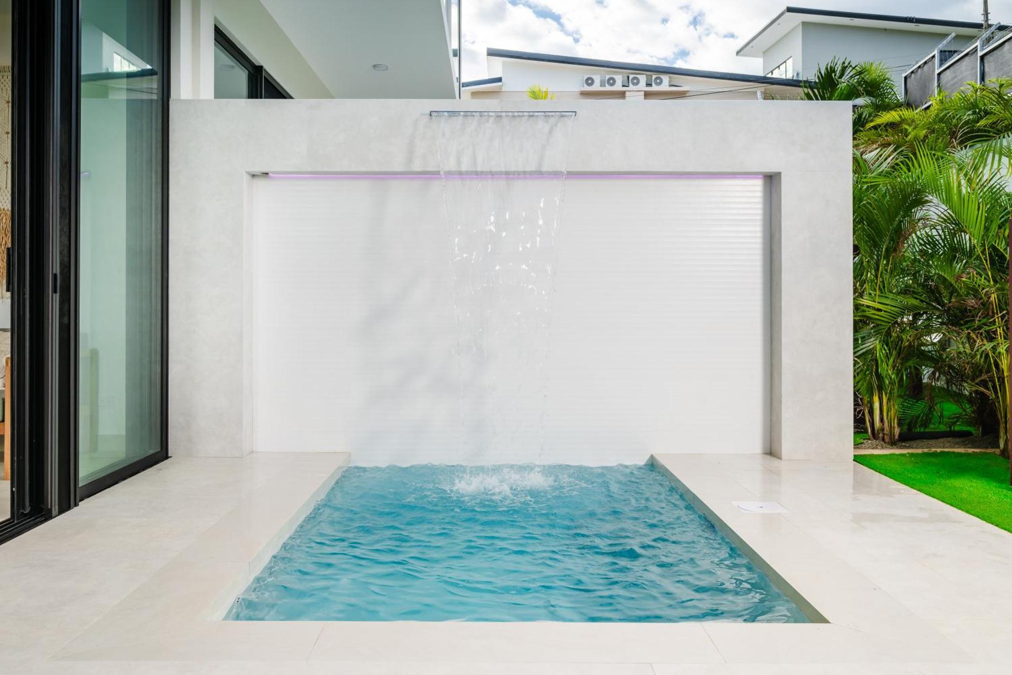 Mvillas Luxury Villas With Beach Club Access & Sauna 塔马林多 外观 照片